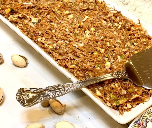 Quick Sawaiyan With Nuts To Satisfy Your Sweet Tooth 