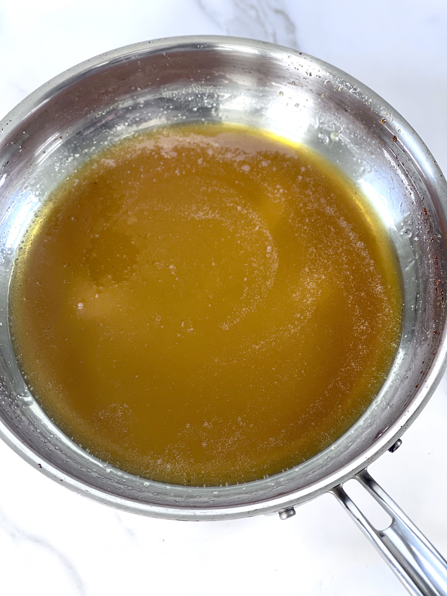 Caramelize sugar for Mexican  flan